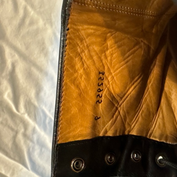 Black leather Gucci boots - Picture 6 of 6